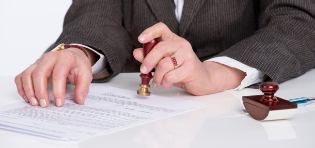 abogado para herencias en Valencia - notario