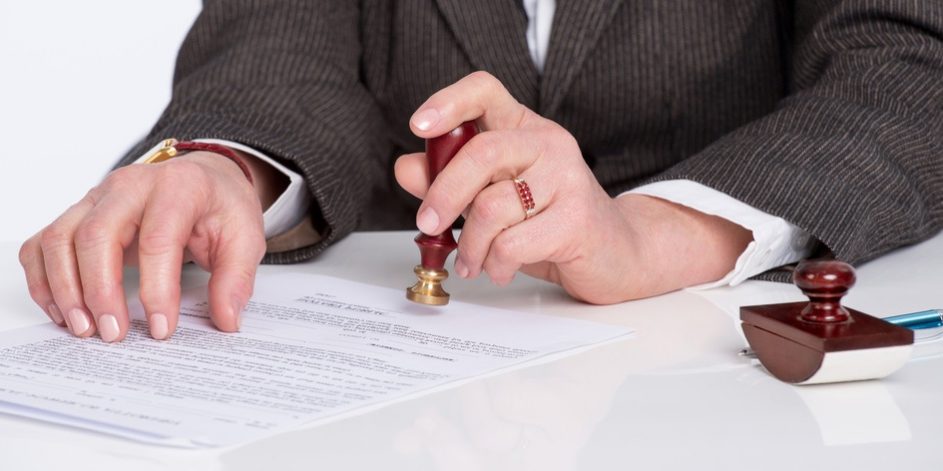 abogado para herencias en Valencia - notario