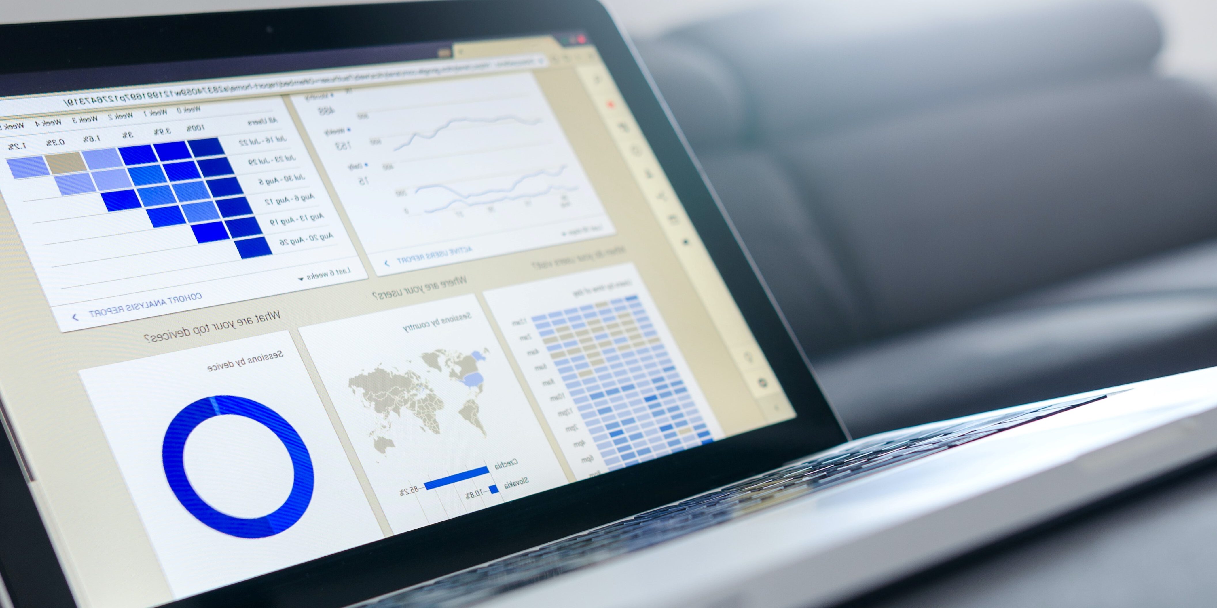 asesoria contable en Valencia - ordenador