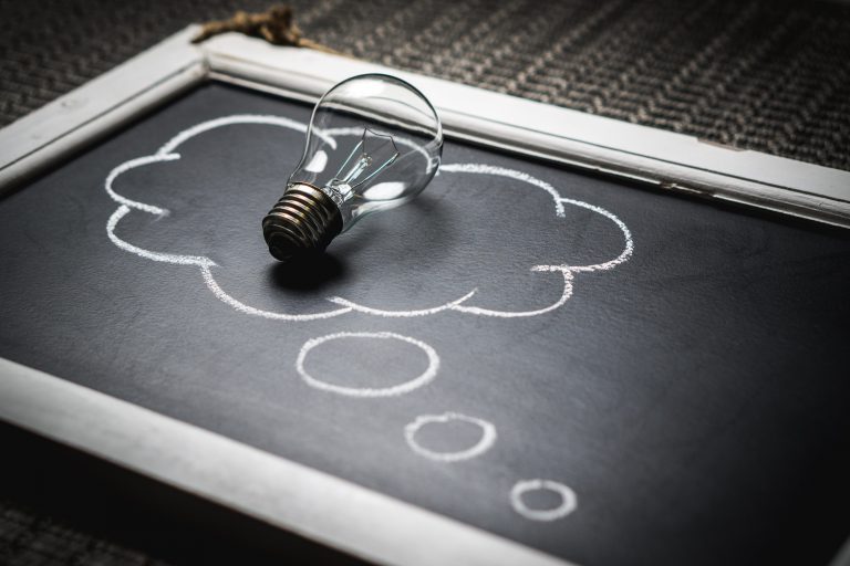 asesoría para montar empresa en Valencia – bombilla y pizarra asesoría para montar empresa en Valencia - bombilla y pizarra