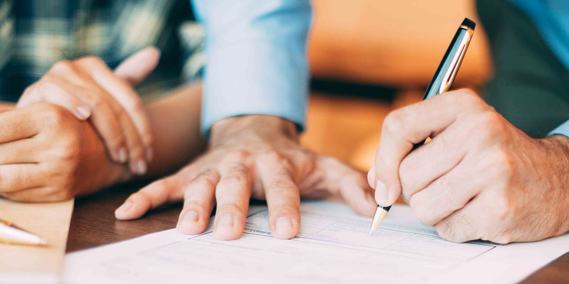 abogados herencias valencia - firma de documentos