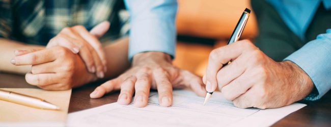 abogados herencias valencia - firma de documentos