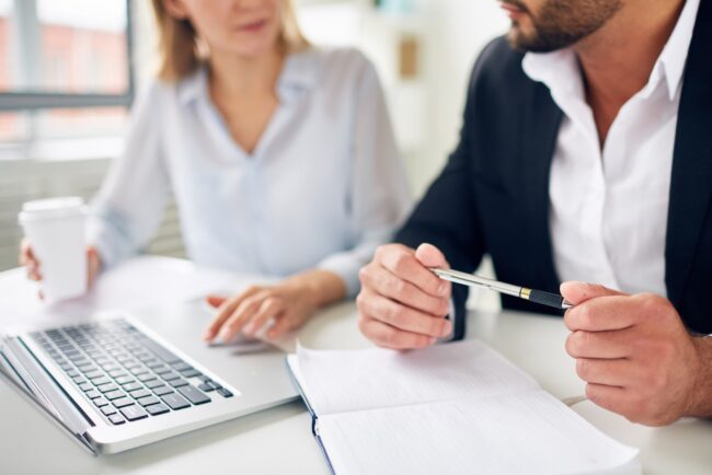 asesor fiscal en Valencia – pareja asesor fiscal en Valencia - pareja