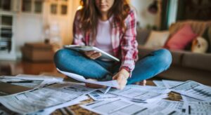 expertos en la declaración de la renta en Valencia - revisión documentos